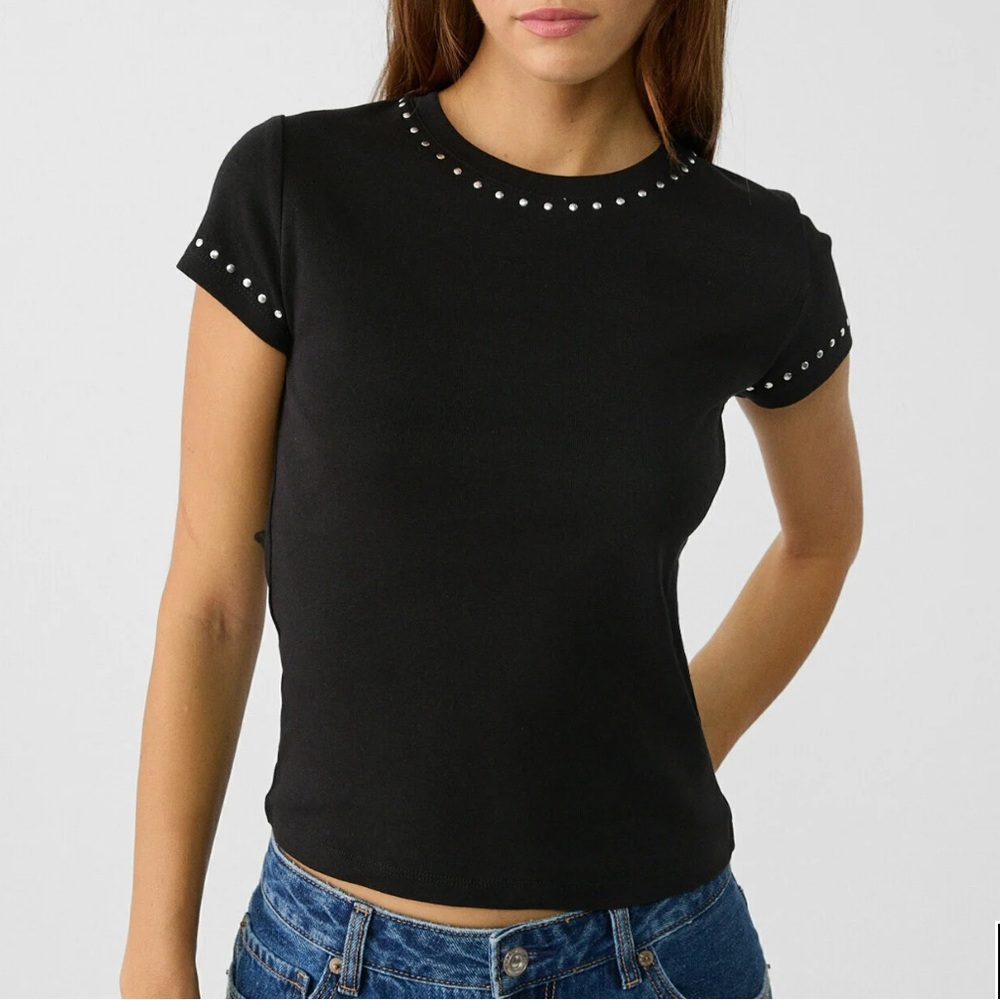 Stradivarius STUDDED REGULAR FIT - Print T-shirt - black